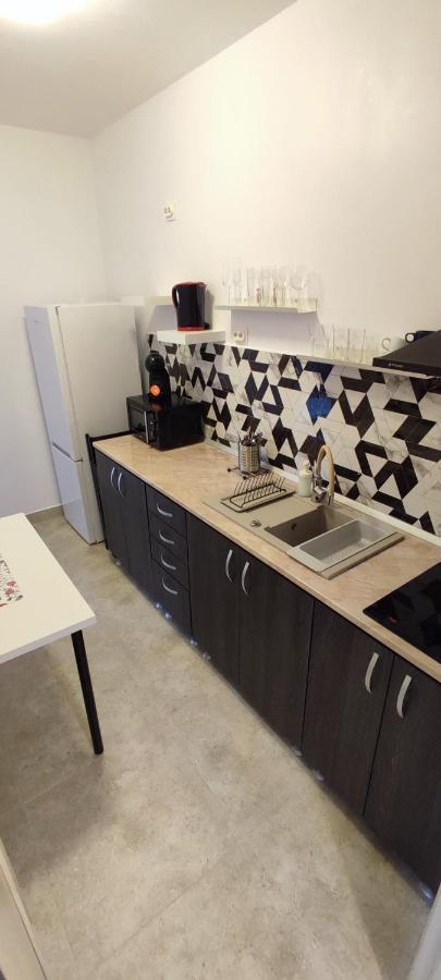 Jacuzzi Belle View Sinaia-Free Parking Appartement Buitenkant foto