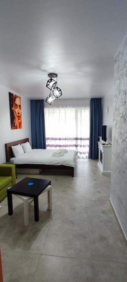 Jacuzzi Belle View Sinaia-Free Parking Appartement Buitenkant foto