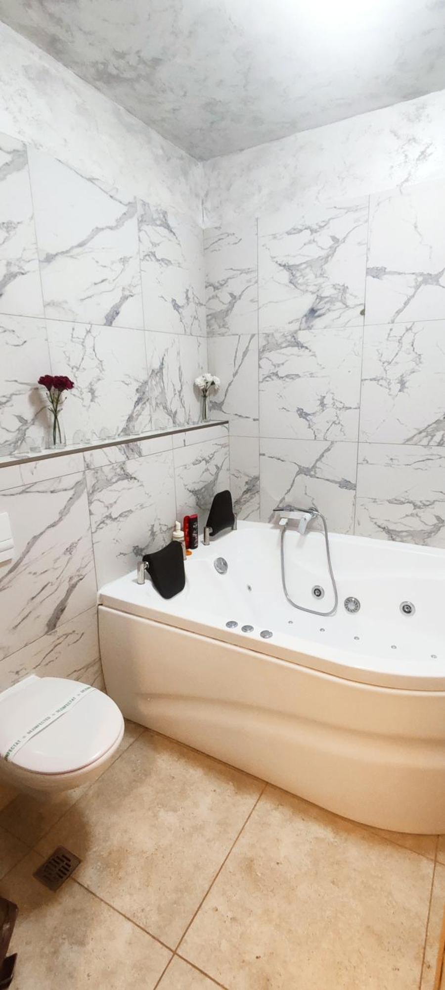 Jacuzzi Belle View Sinaia-Free Parking Appartement Buitenkant foto